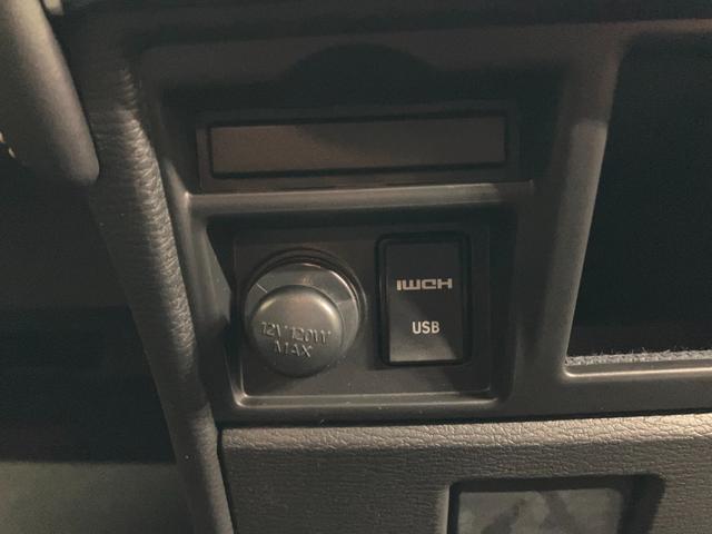 デリカＤ：５ シャモニー　登録済未使用車　ＫＵＨＬグリル　１１型ナビ　新品１７インチフォースデナリ＆オープンカントリーＡ／ＴＩＩＩ　ゴクブト　ＪＡＯＳマッドガード　両側パワースライドドア　シートヒーター　ＬＥＤヘッドライト（26枚目）