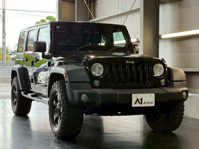 ジープ・ラングラーアンリミテッド スポーツ 後期 ロックスター17インチアルミ ナビ バックカメラ サイドカメラ Bluetooth フルセグTV 後席モニター クルーズコントロール ドライブレコーダー ETC オートエアコン(9枚目)