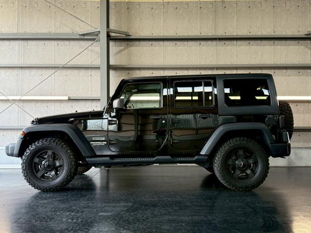 ジープ・ラングラーアンリミテッド スポーツ 後期 ロックスター17インチアルミ ナビ バックカメラ サイドカメラ Bluetooth フルセグTV 後席モニター クルーズコントロール ドライブレコーダー ETC オートエアコン(14枚目)