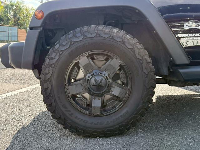 ジープ・ラングラーアンリミテッド スポーツ 後期 ロックスター17インチアルミ ナビ バックカメラ サイドカメラ Bluetooth フルセグTV 後席モニター クルーズコントロール ドライブレコーダー ETC オートエアコン(44枚目)