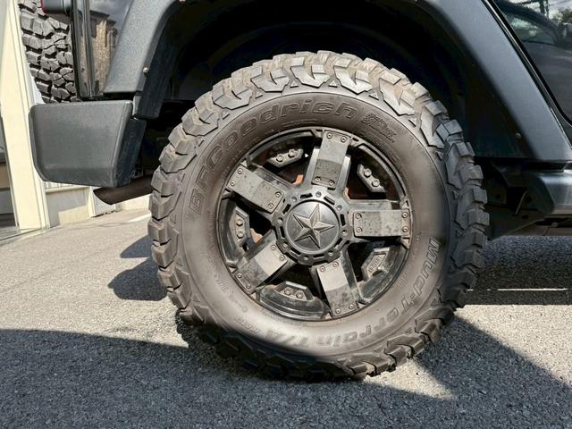 ジープ・ラングラーアンリミテッド スポーツ 後期 ロックスター17インチアルミ ナビ バックカメラ サイドカメラ Bluetooth フルセグTV 後席モニター クルーズコントロール ドライブレコーダー ETC オートエアコン(45枚目)