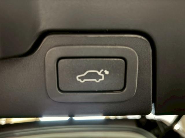 レンジローバーイヴォーク SE 純正ナビ フルセグTV サラウンドカメラシステム Bluetooth MERIDIANサウンドシステム パドルシフト クルコン オートテールゲート ETC 純正17インチアルミ(42枚目)