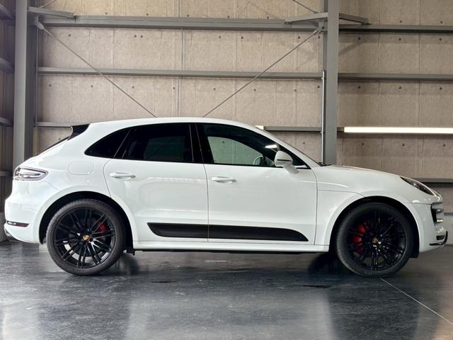 マカン マカン ターボ スポーツクロノ エアサス 純正ナビ TV バックカメラ Bluetooth 赤フルレザーシート シートヒーター アイドリングストップ ETC パドルシフト 純正21インチアルミ(10枚目)