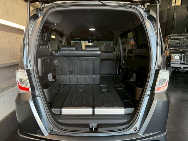 フリードスパイクハイブリッド ジャストセレクション 純正ナビ 両側電動スライドドア バックカメラ ETC オートエアコン HIDヘッドライト オートライト TV 電動格納ミラー クルーズコントロール 純正15インチアルミホイール 横滑り防止装置(23枚目)