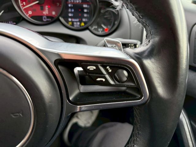 カイエン ＧＴＳ　後期　パノラマルーフ　スポーツクロノ　ＢＯＳＥ　黒ハーフレザーシート　Ｂｌｕｅｔｏｏｔｈ　ＴＶ　前後ドラレコ　ＬＥＤヘッドライト　バックカメラ　クルコン　電動リアゲート　２０インチアルミホイール　禁煙（24枚目）