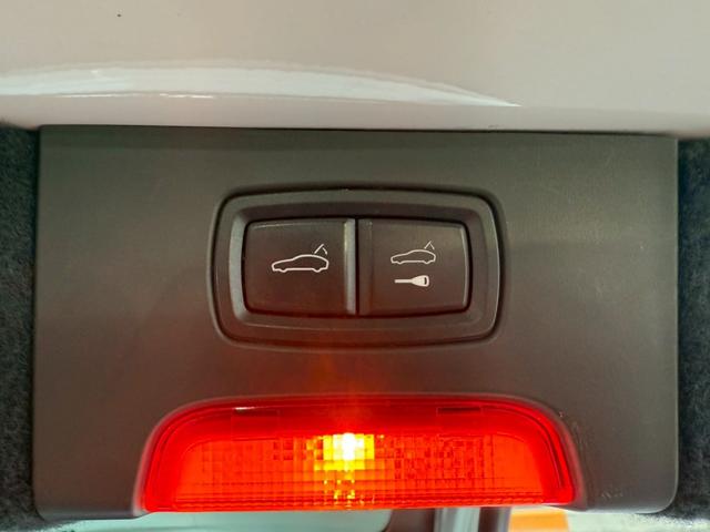 カイエン ＧＴＳ　後期　パノラマルーフ　スポーツクロノ　ＢＯＳＥ　黒ハーフレザーシート　Ｂｌｕｅｔｏｏｔｈ　ＴＶ　前後ドラレコ　ＬＥＤヘッドライト　バックカメラ　クルコン　電動リアゲート　２０インチアルミホイール　禁煙（38枚目）