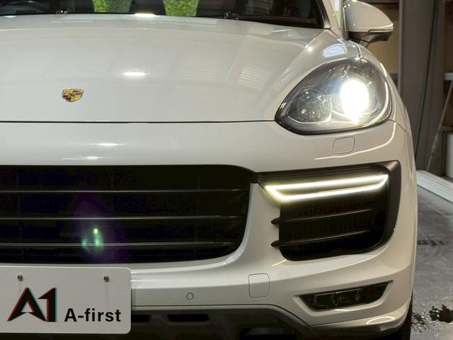 カイエン ＧＴＳ　後期　パノラマルーフ　スポーツクロノ　ＢＯＳＥ　黒ハーフレザーシート　Ｂｌｕｅｔｏｏｔｈ　ＴＶ　前後ドラレコ　ＬＥＤヘッドライト　バックカメラ　クルコン　電動リアゲート　２０インチアルミホイール　禁煙（44枚目）