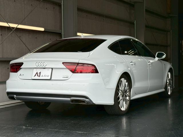 Ａ７スポーツバック ２．０ＴＦＳＩクワトロ　Ｓラインパッケージ　後期型　純正ナビ　ＴＶ　バックカメラ　マトリクスＬＥＤヘッドランプ　アシスタンスパッケージ　２０インチアルミホイール　アダプティブクルーズコントロール　クリアランスソナー　Ｂｌｕｅｔｏｏｔｈ（10枚目）