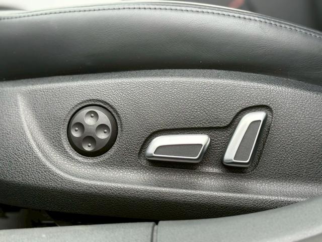 Ａ７スポーツバック ２．０ＴＦＳＩクワトロ　Ｓラインパッケージ　後期型　純正ナビ　ＴＶ　バックカメラ　マトリクスＬＥＤヘッドランプ　アシスタンスパッケージ　２０インチアルミホイール　アダプティブクルーズコントロール　クリアランスソナー　Ｂｌｕｅｔｏｏｔｈ（39枚目）