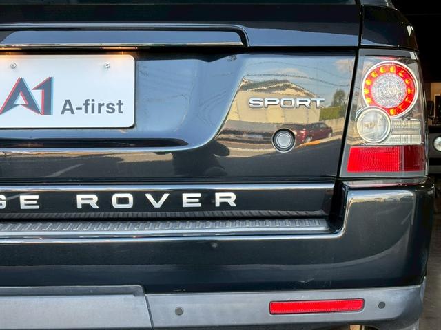 レンジローバースポーツ プレミアムパッケージ　純正ナビ　黒革シート　バックカメラ　フロントカメラ　サイドカメラ　ＴＶ　ｈａｒｍａｎ／ｋａｒｄｏｎ　クルーズコントロール　パワーシート　シートヒーター　ステアリングヒーター　純正２０インチアルミ（50枚目）