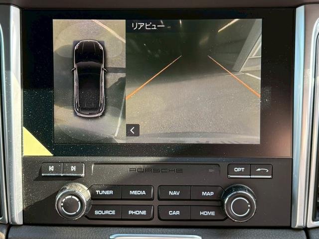 マカン マカンＧＴＳ　スポーツクロノパッケージ　スパイダーアルミホイール　純正ナビ　フルセグＴＶ　３６０度カメラ　ドライブレコーダー　ＬＥＤライト　電動ゲート　衝突軽減ブレーキ　シートヒーター　コーナーセンサー　禁煙車（31枚目）