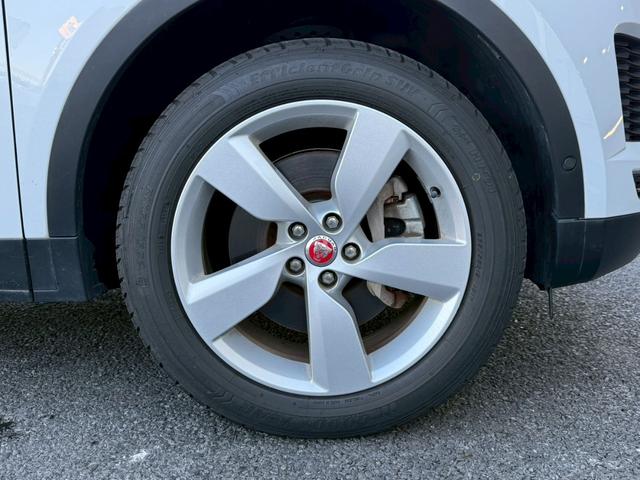 Eペイス S 250PS 純正ナビ 360度カメラ TV クルーズコントロール パワーバックドア ブラインドスポットアシスト パワーシート アダクティブクルーズコントロール 純正19インチアルミ スマートキープッシュスタート(6枚目)