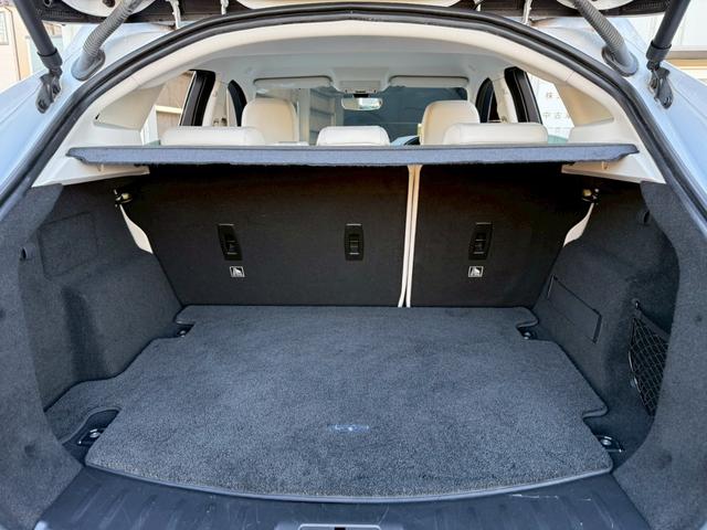 Eペイス S 250PS 純正ナビ 360度カメラ TV クルーズコントロール パワーバックドア ブラインドスポットアシスト パワーシート アダクティブクルーズコントロール 純正19インチアルミ スマートキープッシュスタート(22枚目)