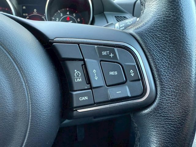 Eペイス S 250PS 純正ナビ 360度カメラ TV クルーズコントロール パワーバックドア ブラインドスポットアシスト パワーシート アダクティブクルーズコントロール 純正19インチアルミ スマートキープッシュスタート(25枚目)