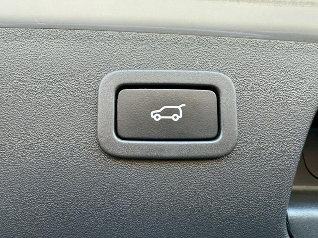 Eペイス S 250PS 純正ナビ 360度カメラ TV クルーズコントロール パワーバックドア ブラインドスポットアシスト パワーシート アダクティブクルーズコントロール 純正19インチアルミ スマートキープッシュスタート(44枚目)