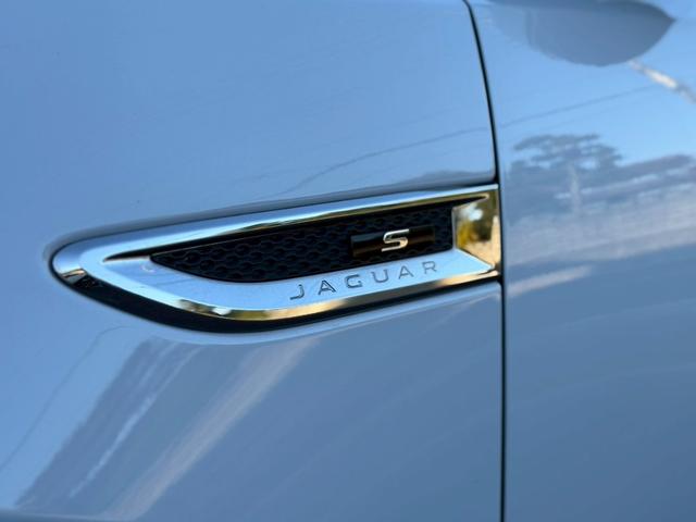 Eペイス S 250PS 純正ナビ 360度カメラ TV クルーズコントロール パワーバックドア ブラインドスポットアシスト パワーシート アダクティブクルーズコントロール 純正19インチアルミ スマートキープッシュスタート(45枚目)