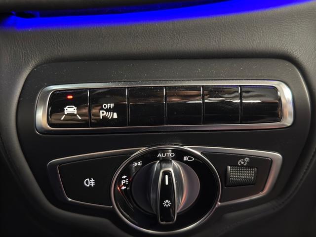 Ｇクラス Ｇ６３　ＡＭＧレザーエクスクルーシブパッケージ　アダプティブダンピングシステム　黒革シート　シートヒーター＆クーラー　Ｂｕｒｍｅｓｔｅｒサラウンドサウンドシステム　ＤＩＮＡＭＩＣＡルーフライナー　禁煙車（46枚目）