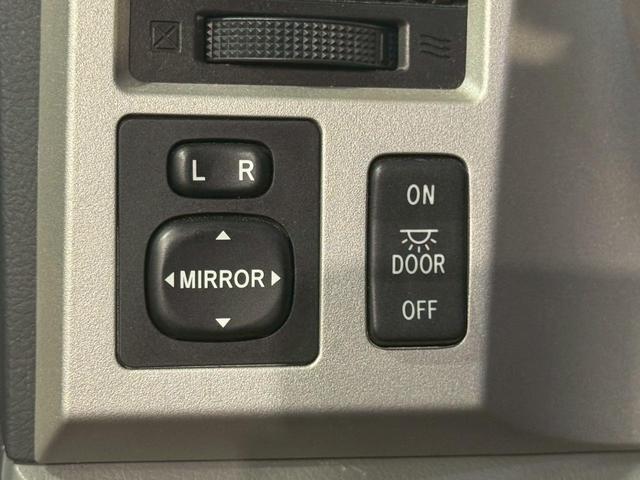 タンドラ ダブルキャブ　ＳＲ５　禁煙車　サイバーナビ　バックカメラ　フルセグＴＶ　Ｂｌｕｅｔｏｏｔｈ　クルーズコントロール　ＥＴＣ　ＨＩＤヘッドライト　２０インチＡＷ　サブウーハー　グリルガード　ＤＶＤ　トノカバー（43枚目）