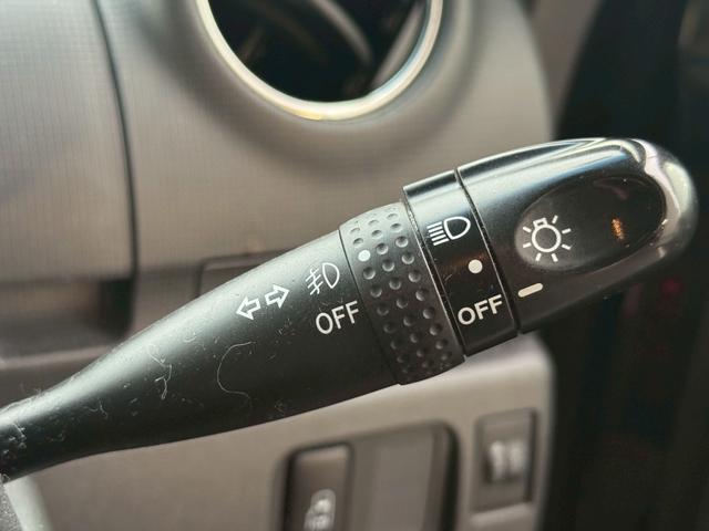 タント Ｇ　禁煙車　純正ナビ　電動スライドドア　フルセグＴＶ　Ｂｌｕｅｔｏｏｔｈ　スマートキー　オートエアコン　純正１４インチアルミ　電動格納ミラー　ＥＴＣ　フロントフォグランプ　ヘッドライトレベライザー（29枚目）