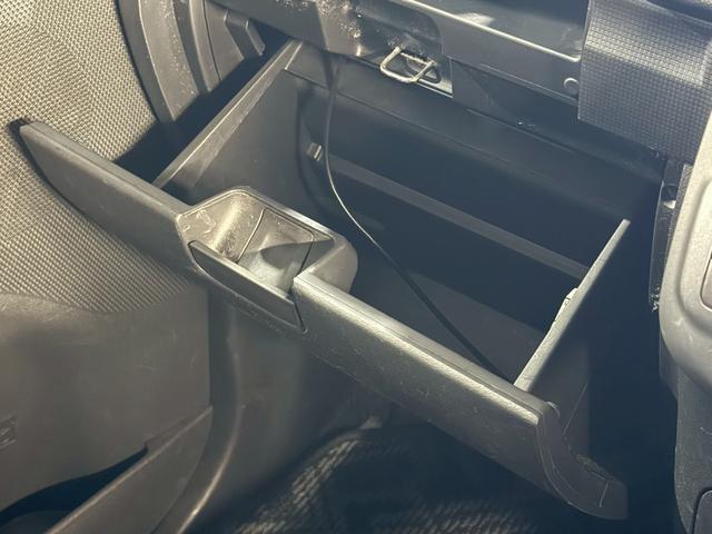 タント Ｇ　禁煙車　純正ナビ　電動スライドドア　フルセグＴＶ　Ｂｌｕｅｔｏｏｔｈ　スマートキー　オートエアコン　純正１４インチアルミ　電動格納ミラー　ＥＴＣ　フロントフォグランプ　ヘッドライトレベライザー（40枚目）