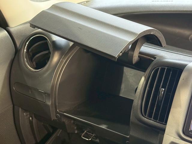 タント Ｇ　禁煙車　純正ナビ　電動スライドドア　フルセグＴＶ　Ｂｌｕｅｔｏｏｔｈ　スマートキー　オートエアコン　純正１４インチアルミ　電動格納ミラー　ＥＴＣ　フロントフォグランプ　ヘッドライトレベライザー（41枚目）