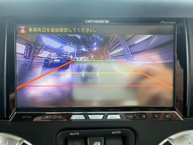 ジープ・ラングラーアンリミテッド サハラ　禁煙車　背面タイヤハードカバー　ナビ　１８インチアルミ　バックカメラ　サイドカメラ　前後ルビコンタイプスチールバンパー　社外フラットフェンダー　レザー調シートカバー　クルーズコントロール　ＥＴＣ（5枚目）