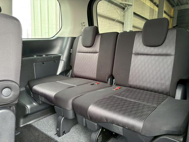 セレナ ｅ－パワー　ハイウェイスターＶ　両側電動スライドドア　プロパイロット　ＥＴＣ　フリップダウンモニター　シートヒーター　アラウンドビューモニター　エマージェンシーブレーキ　クルーズコントロール　　ドラレコ（21枚目）