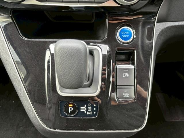 セレナ ｅ－パワー　ハイウェイスターＶ　両側電動スライドドア　プロパイロット　ＥＴＣ　フリップダウンモニター　シートヒーター　アラウンドビューモニター　エマージェンシーブレーキ　クルーズコントロール　　ドラレコ（36枚目）