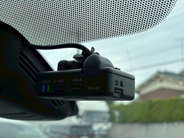 セレナ ｅ－パワー　ハイウェイスターＶ　両側電動スライドドア　プロパイロット　ＥＴＣ　フリップダウンモニター　シートヒーター　アラウンドビューモニター　エマージェンシーブレーキ　クルーズコントロール　　ドラレコ（39枚目）