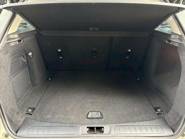 レンジローバーイヴォーク ＳＥ　純正ナビ　全方位カメラ　フルセグＴＶ　シートヒーター　スマートキープッシュスタート　ＭＥＲＩＤＩＡＮサウンドシステム　パワーバックドア　Ｂｌｕｅｔｏｏｔｈ　ドラレコ　ＥＴＣ　純正１８インチアルミ（22枚目）