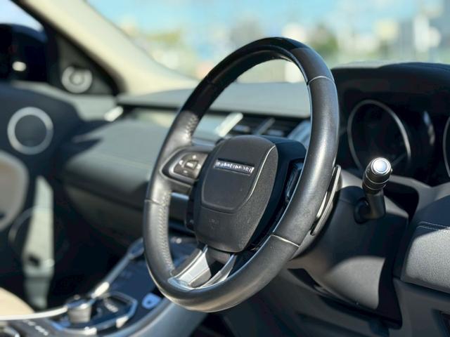 レンジローバーイヴォーク SEプラス 本革シート 純正ナビ 全方位カメラ フルセグTV シートヒーター スマートキープッシュスタート MERIDIANサウンドシステム パワーバックドア Bluetooth ETC 純正18インチアルミ(2枚目)