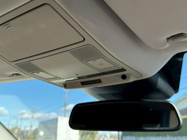 レンジローバーイヴォーク SEプラス 本革シート 純正ナビ 全方位カメラ フルセグTV シートヒーター スマートキープッシュスタート MERIDIANサウンドシステム パワーバックドア Bluetooth ETC 純正18インチアルミ(36枚目)