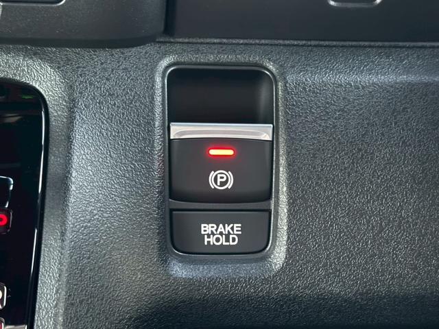 Ｎ－ＢＯＸカスタム ベースグレード　純正８インチ大型ナビ　フルセグＴＶ　全方位カメラ　ＥＴＣ　Ｂｌｕｅｔｏｏｔｈ　両側電動スライドドア　スマートキープッシュスタート　ステアリングスイッチ　ＬＥＤヘッドライト　純正アルミホイール（36枚目）