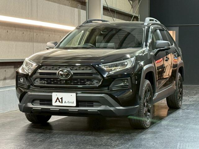 RAV4 アドベンチャー オフロードパッケージII 純正10.5インチナビ パノラミックビューモニター 前席パワーシート シートヒーター シートエアコン デジタルインナーミラー パワーバックドア Bluetooth フルセグTV 純正18インチアルミ(7枚目)
