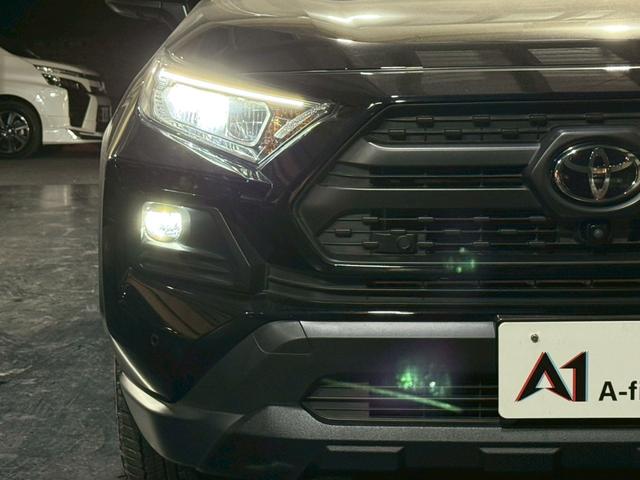 RAV4 アドベンチャー オフロードパッケージII 純正10.5インチナビ パノラミックビューモニター 前席パワーシート シートヒーター シートエアコン デジタルインナーミラー パワーバックドア Bluetooth フルセグTV 純正18インチアルミ(46枚目)