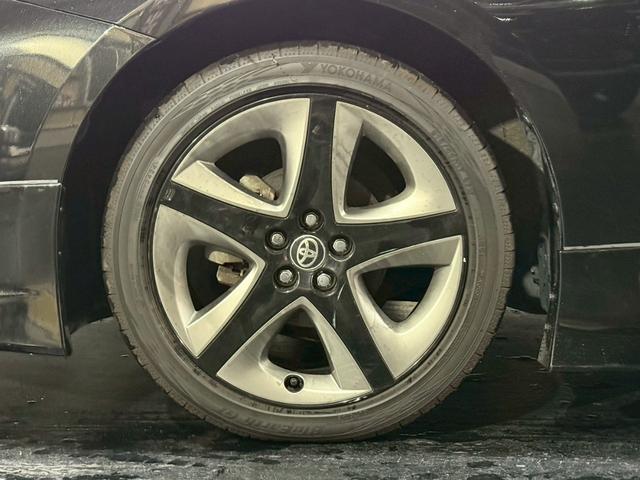 プリウス Ｓツーリングセレクション・ブラックエディション　フルエアロ　純正ディスプレイオーディオ　バックカメラ　黒革シート　シートヒーター　トヨタセーフティセンス　ＬＥＤヘッドライト　レーダークルーズコントロール　スマートキープッシュスタート　純正アルミ（50枚目）