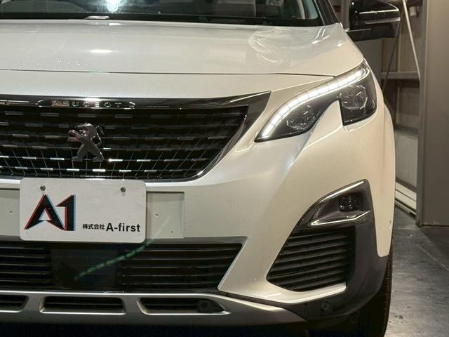 ３００８ アリュール　ＬＥＤパッケージ　純正ナビ　パノラミックサンルーフ　スマートキープッシュスタート　Ｂｌｕｅｔｏｏｔｈ　バックカメラ　ハーフレザーシート　ＥＴＣ　ＬＥＤヘッドライト　クルーズコントロール　純正１８インチアルミ（4枚目）