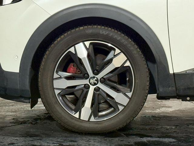 ３００８ アリュール　ＬＥＤパッケージ　純正ナビ　パノラミックサンルーフ　スマートキープッシュスタート　Ｂｌｕｅｔｏｏｔｈ　バックカメラ　ハーフレザーシート　ＥＴＣ　ＬＥＤヘッドライト　クルーズコントロール　純正１８インチアルミ（49枚目）