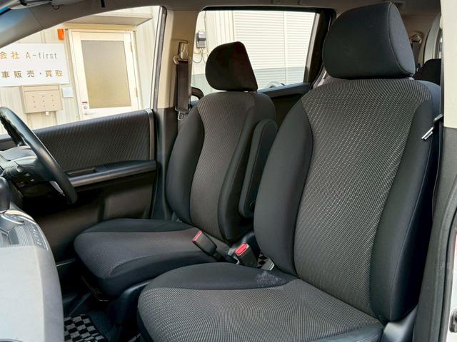 フリードハイブリッド ジャストセレクション　６人乗り　カロッツェリアナビ　電動スライドドア　バックカメラ　ＴＶ　Ｂｌｕｅｔｏｏｔｈ　ドライブレコーダー　クルーズコントロール　ＥＴＣ　スマートキー　オートライト　電動格納ミラー　オートエアコン（18枚目）