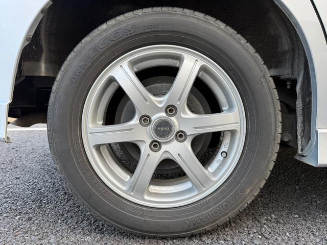 フリードハイブリッド ジャストセレクション　６人乗り　カロッツェリアナビ　電動スライドドア　バックカメラ　ＴＶ　Ｂｌｕｅｔｏｏｔｈ　ドライブレコーダー　クルーズコントロール　ＥＴＣ　スマートキー　オートライト　電動格納ミラー　オートエアコン（46枚目）