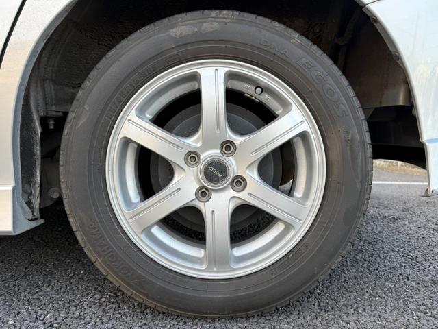 フリードハイブリッド ジャストセレクション　６人乗り　カロッツェリアナビ　電動スライドドア　バックカメラ　ＴＶ　Ｂｌｕｅｔｏｏｔｈ　ドライブレコーダー　クルーズコントロール　ＥＴＣ　スマートキー　オートライト　電動格納ミラー　オートエアコン（47枚目）