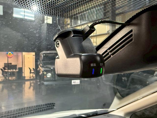 セレナ ハイウェイスターＶ　４ＷＤ　純正９インチ大型ナビ　後席モニター　プロパイロット　アラウンドビューモニター　デジタルインナーミラー　ステアリングヒーター　両側電動スライドドア　オプション防水シート　純正アルミホイール（36枚目）