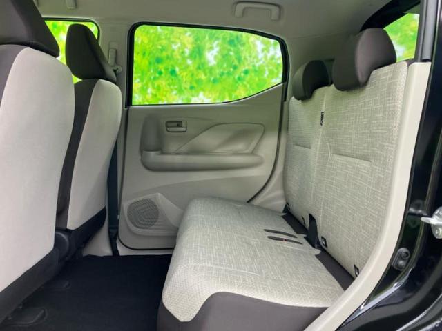 ＷＥＣＡＲＳでは各商談席に大型モニターをご用意しております！見やすい大画面でゆったりと全国の在庫をご覧いただけます！是非ご来店お待ちしております！