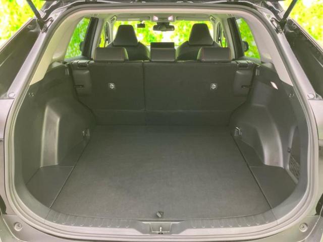 ＲＡＶ４ ４ＷＤハイブリッドアドベンチャー　保証書／ディスプレイオーディオ＋ナビ／衝突安全装置／シートヒーター／パノラミックビューモニター／車線逸脱防止支援システム／シート　フルレザー／パーキングアシスト　バックガイド　革シート　全周囲カメラ（8枚目）