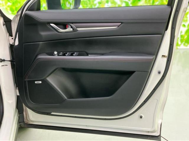 ＣＸ－５ ＸＤブラックトーンエディション　新品タイヤ／ＢＯＳＥ／保証書／純正　１０インチ　ＳＤナビ／アイアクティブセンス（マツダ）／シートヒーター　前席／３６０°ビューモニター／車線逸脱防止支援システム／シート　ハーフレザー／電動バックドア（20枚目）