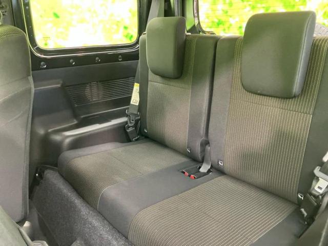 ＷＥＣＡＲＳでは各商談席に大型モニターをご用意しております！見やすい大画面でゆったりと全国の在庫をご覧いただけます！是非ご来店お待ちしております！
