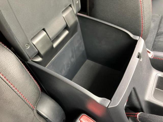 「この車の写真をもっと見たい」「状態が気になる」「この装備はついている?」どんな小さな疑問でもお気軽にお問い合わせください!