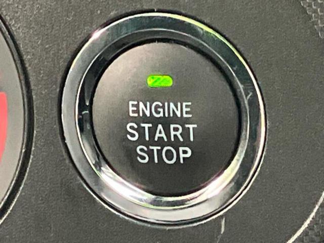 国産車から輸入車まで多様なお客様のニーズのお応えできるように、全国規模で豊富な在庫展開！車のことならＷＥＣＡＲＳへ！