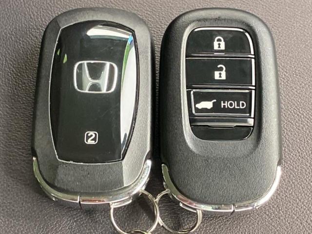 ＷＥＣＡＲＳでは各商談席に大型モニターをご用意しております！見やすい大画面でゆったりと全国の在庫をご覧いただけます！是非ご来店お待ちしております！