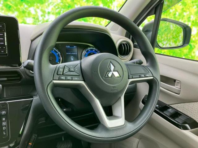 ＷＥＣＡＲＳの展示場では実際に見て、触ってお車をお選びいただけます！知識の豊富な営業スタッフが様々なカーライフをご提案いたします！